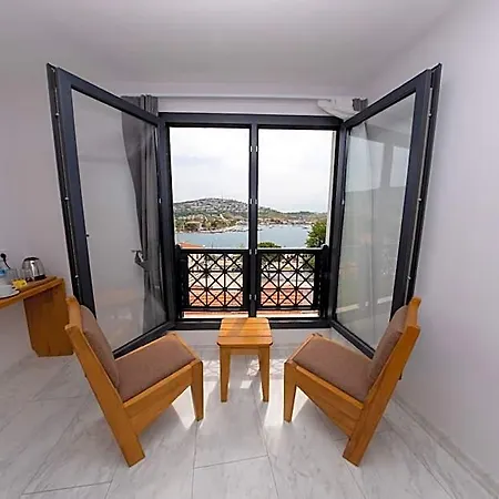 Kybele فوكا
